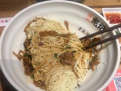 -湘人龙记老长沙米粉(华普国际大厦店)
