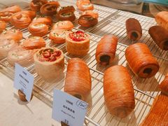 -VERIE BAKEHOUSE