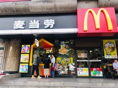 门面-麦当劳(杭州西湖银泰百货店)