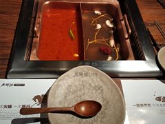 餐具摆设-老牌坊云南鱼豆花火锅(嵩山店)