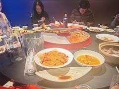 -肥肥虾庄·金牌油焖大虾(杨园滨江时代walk店)
