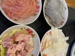 -沸炉重庆老火锅(军事博物馆店)