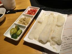 -洪氏嗨捞·广东猪肚鸡·椰子鸡火锅(西咸万象城店)