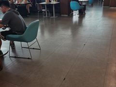 大堂-麦当劳(杭州东站高铁店)