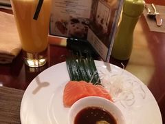 -东西风牛排馆周末烧烤自助(首都机场希尔顿店)