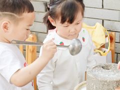 -魔力熊儿童早教托育中心(硚口同馨店)