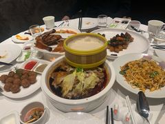 -贝勒爷·酥不腻烤鸭