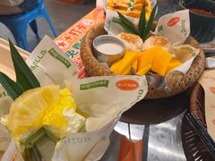 -小小集渔·泰式大排档(太古里香槟店)