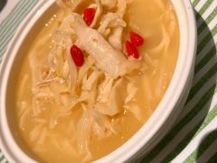 -汤城小厨•粤菜•靓汤(西直门凯德MALL店)