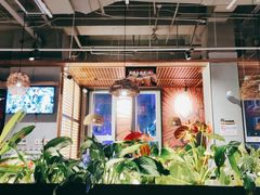 门面-管氏翅吧(台湾街店)