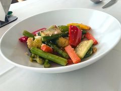 -MONICH牛排融合餐厅(和义大道购物中心店)