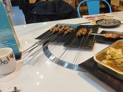 -哈尔滨烧烤·山河村铁锅炖(交大店)