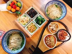 -朱洪元苏式面馆(绿宝广场店)