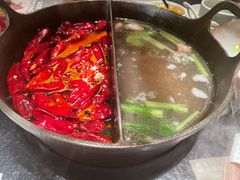 草本鸳鸯锅-盡膳口福跷脚牛肉火锅(晶耀前滩店)