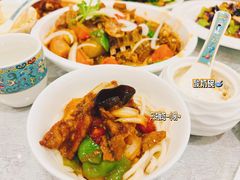 -汗腾格里·风味餐厅(新疆驻京办店)
