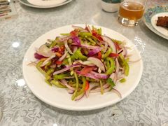 -汗腾格里·风味餐厅(新疆驻京办店)