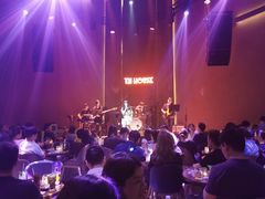 -TZ House音乐现场(来福士中心店)