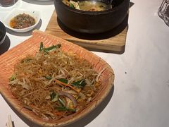 -五稻厨房粤西菜(新闻店)