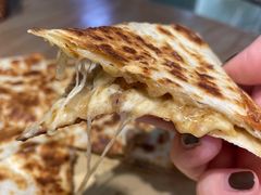 牛肉芝士薄饼-艾蜜西餐厅(梅园店)