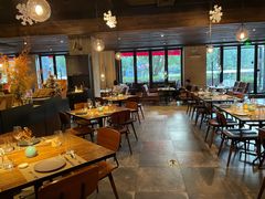 大堂-Carbon莫卡哆·意大利复古集市餐厅(杭州大厦店)