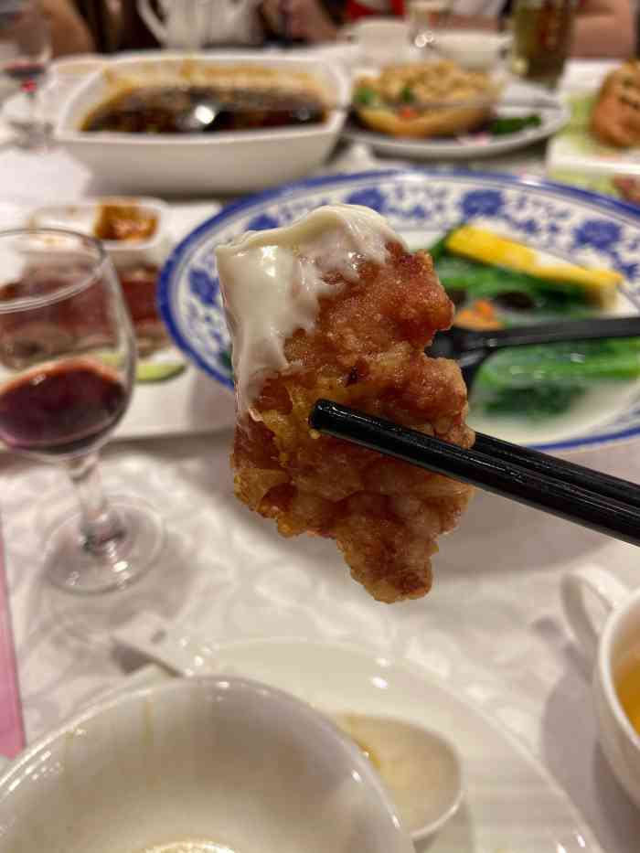 南园酒家(前进路店)-"环境真的有惊艳到,历史文化老牌广东早茶店.