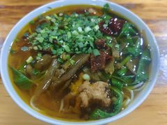 -越洋肖氏老米线(杨家坪店)