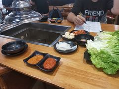 -肉甲韩国木炭烤肉(新壹街1店)