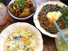 -CowCow其其·牛杂咖啡公司(六运店)