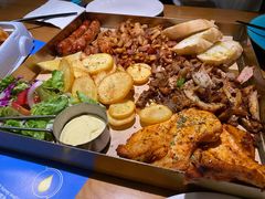 塞萨洛尼基终极烤肉盘-HELLO MUSAE 拾光缪斯餐厅·纯正希腊风味(苏州中心店)