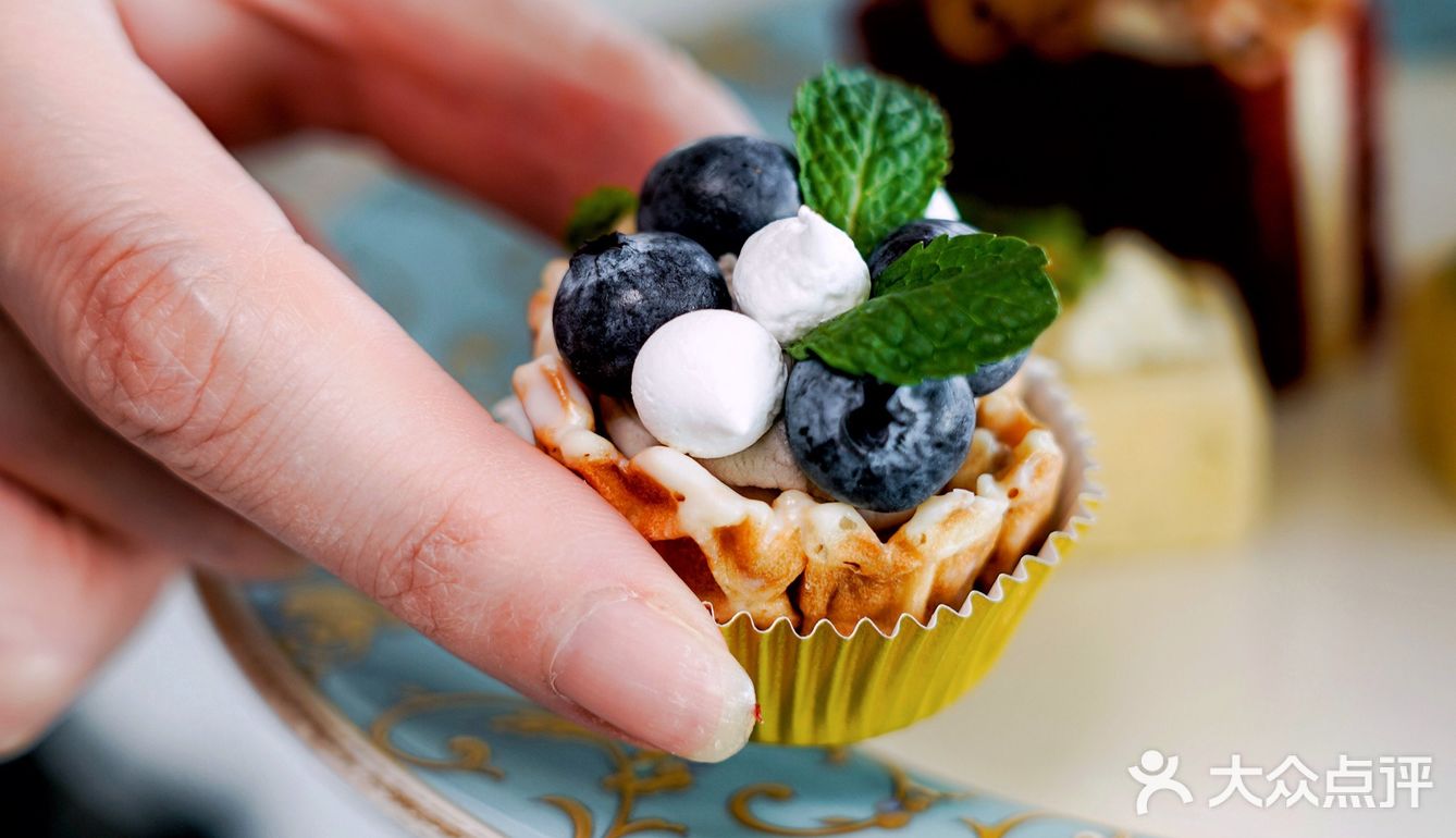 🍰 45层云端直面三件套，春日下午茶必打卡‼️