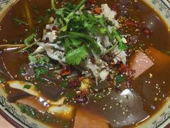 -聚汇三少·龙虾·中餐厅(莫邪路新天地店)