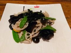 -YAFEE雅菲·粤菜·湘菜·融合菜(魏公村店)