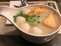 鱼蛋片头河-翠华餐厅(德辅道中店)