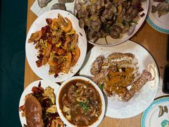 -大城·烧烤海鲜大排档(台东店)