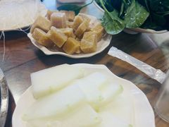 -木萨火锅店(开鲁路店)