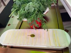 -洪氏嗨捞·广东猪肚鸡·椰子鸡火锅(西咸万象城店)