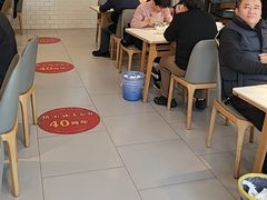 -镇南锅盖面馆(解放路店)