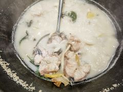 -陈大锅·岳阳鱼馆·地道岳阳菜(美食街店)