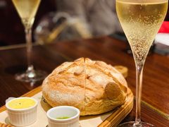 -恰餐厅及酒吧 CHAR Bar & Grill (北京丽都皇冠假日店)