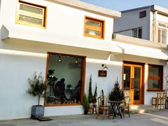 -AHAVA·Fang Baking Studio
