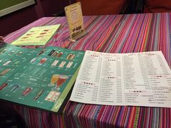 -香巴拉云南餐厅(华莱坞店)