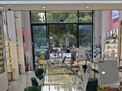 -世纪大明眼镜·蔡司战略授权店(汉街店)