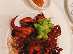 -品海楼·大连海胆锅贴馆(东港店)