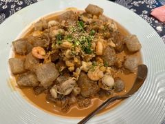 -旺角小渔村·海肠捞饭开创者(环山路店)