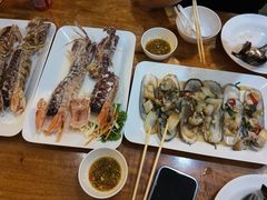 -两兄弟Song Pee Nong(2号店)