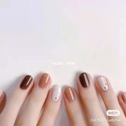-悦指间美甲美睫