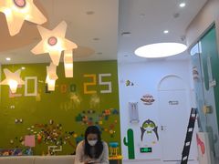 -菲越企鹅眼科(龙湖天街店)