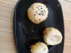 -小杨生煎(金山百联购物中心3楼店)