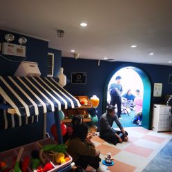 -奈尔宝·儿童乐园·亲子餐厅(华采天地店)