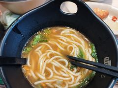 -桂在香知桂林米粉(南岗松雷店)